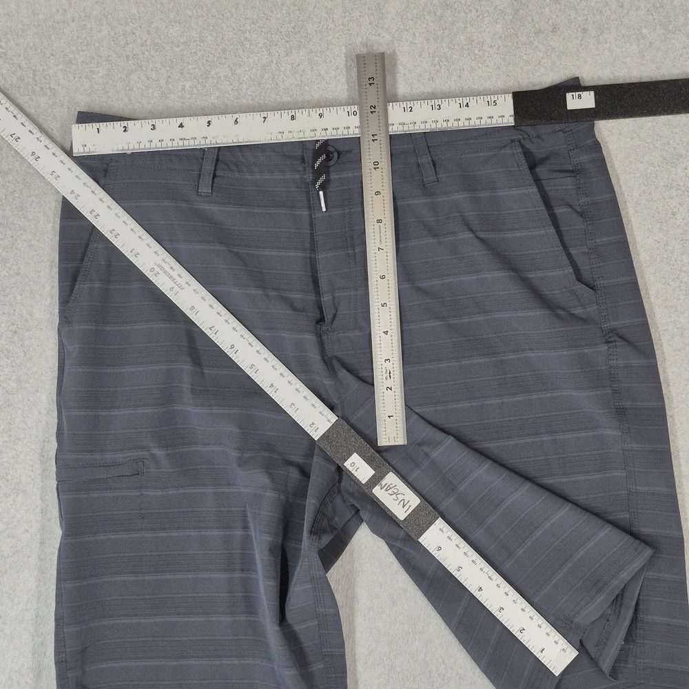O'Neill Men Shorts 36 Gray Striped Swimwear Boardshorts 11